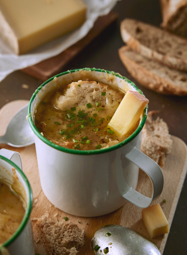 Soupe à l'oignon et au Comté