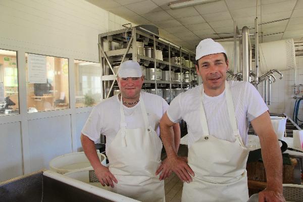 Christian Jacquet et Ludovic Bretillot, les fromagers. (photo © CIGC/Petit)