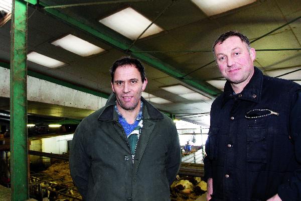 Alain Henriet et Patrice Briquez, les associés du GAEC des Coulanges à Reugney.