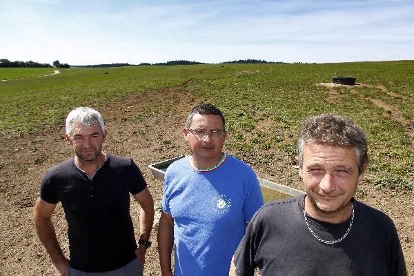 De gauche à droite : Michel Menestrier, Jean-François Paulin et Philippe Paulin. (© Photo CIGC/Petit)