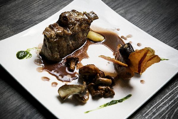 cote_de_veau_comtoise__saveurs_automne_et_comte-cigc_kris_maccotta_v2.jpg